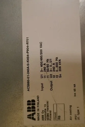 ABB ACS880-01-240A-5+K454+P904+R701 2