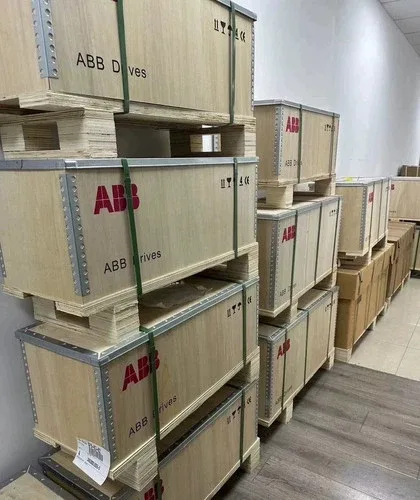 ABB ACS880-01-414A-5+D150+P944 Servo Motor 3