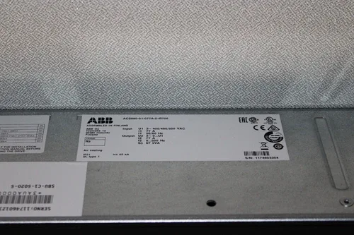 ABB ACS880-077A-5+R706 Drive 77A 3