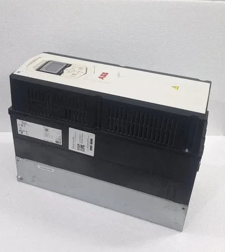 ABB ACS880-31-025A-3 +E200 AC DRIVE