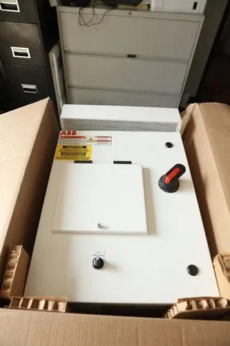 ABB ACS880-CC-014A-5+B058+F267+K490 VFD Cabinet Drive Old 480v 10HP