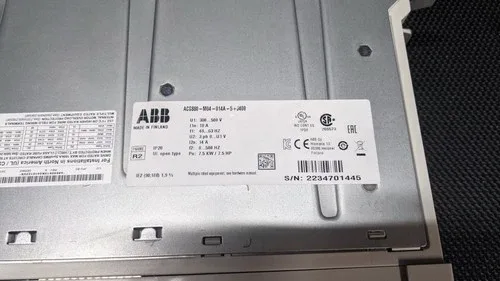 ABB ACS880-M04-014A-5+J400 Machinery VFD 460V 14A w Bluetooth Keypad 3