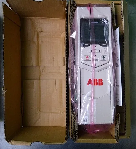 ABB ACS880-M04-08A0-2+J400 2HP 230V 1.5Kw 3P VFD Compact Industrial AC Drive 2