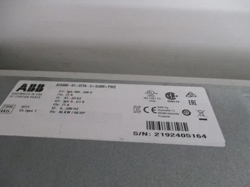 ABB ACS880-01-077A-5+C212+F253+G304+L526 460V 77A 4