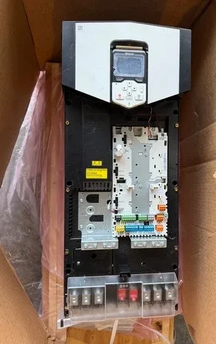 ABB ACS880-01-240A-5+E201+E208 Variable Speed/Frequency Inverter Drive 3