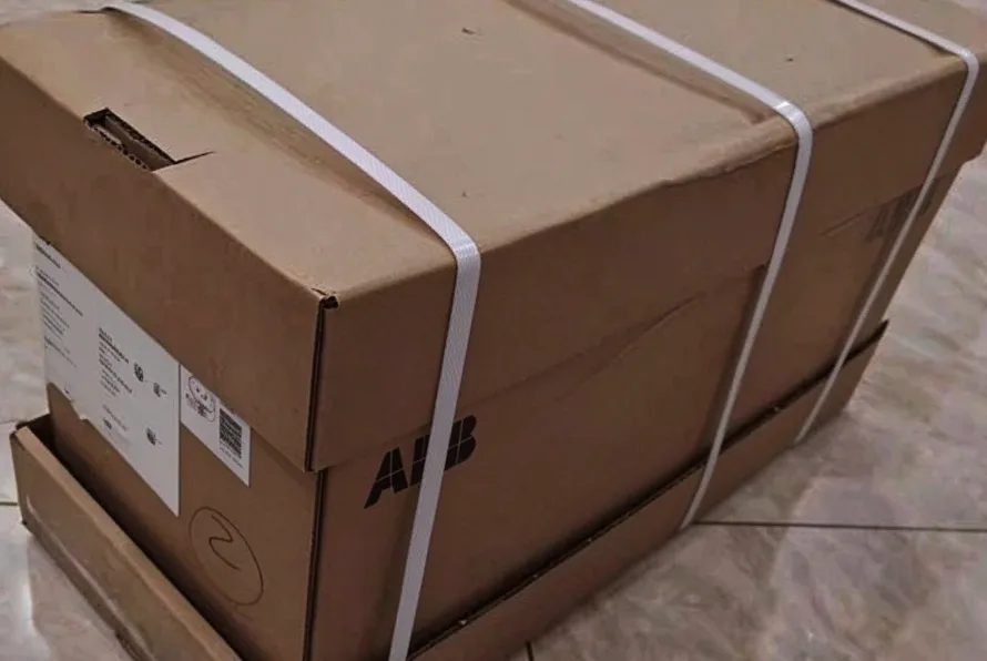 ABB ACS880-01-017A-3 frequency converter 4
