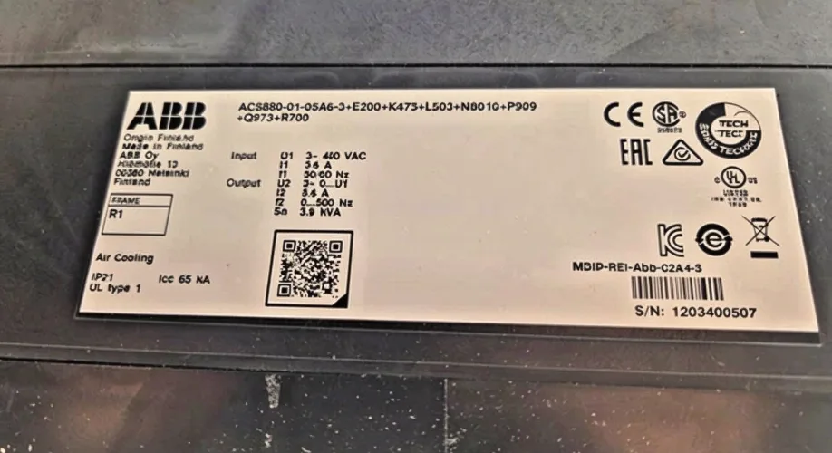 ABB ACS880 ACS880-01-05A6-3+E200+K475+L503+N8010+P909+Q973+R700 2