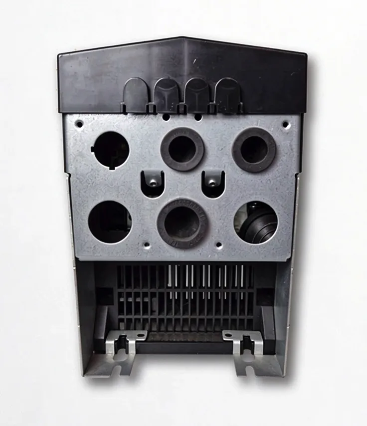 ABB ACS880-01-07A2-3+E200 Inverter 4