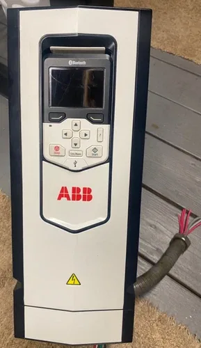 ABB ACS880-01-16A8-2 servo drive