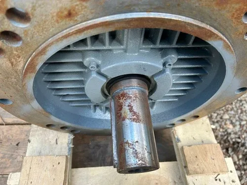 ABB M3AA200MLA-2 35KW 47HP 575V 60HZ 3555 RPM TEFC motor IEC 200 unused 3