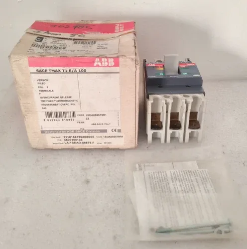 ABB MCCBMOLDED-CASE CIRCUIT BREAKER TMAX T1 E/A 100 690V 40A1sda059579r1