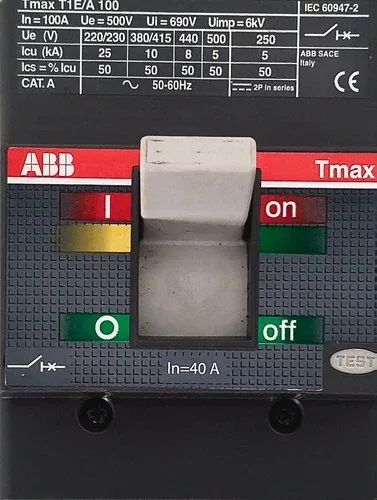 ABB MCCBMOLDED-CASE CIRCUIT BREAKER TMAX T1 E/A 100 690V 40A1sda059579r1 4