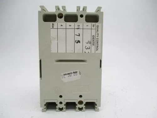 ABB TMAX T1N 800V 30A 4