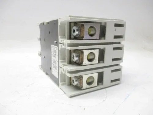 ABB BE51117860 TMAX TS3 N 150 70A 600V 2