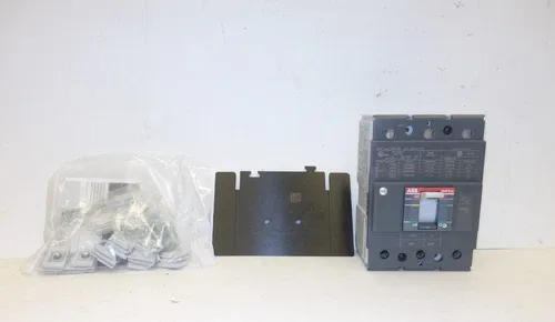 ABB SACE TMAX XT3 N225 3P 60AMP MOLDED CASE CIRCUIT BREAKER P/N 1SDA075109R1 2