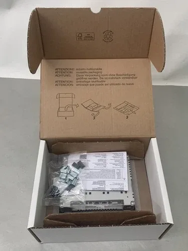 ABB 1SAP530100R0001 CP630 5.7 128 MB Touchscreen Control Panel