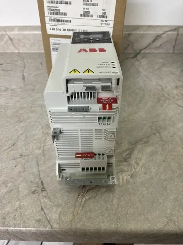 ABB Drive 5HP 480V 3Phase ACS380-0405-12A6-4 2
