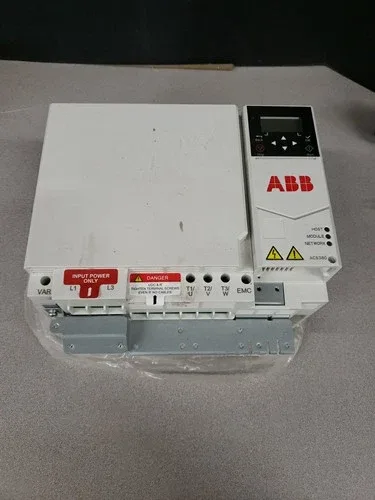 ABB ACS380-040N-038A-4 +P962 MODULE
