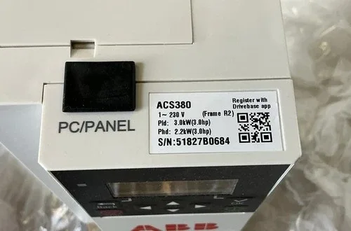 ABB / ACS380-040N-12A2-1 / Frequency Inverter 2