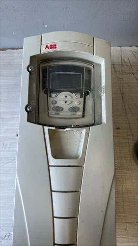 ABB ACS550-U1-011A-6+B055 Variable Freq SAMEDAY AVAILABLE *