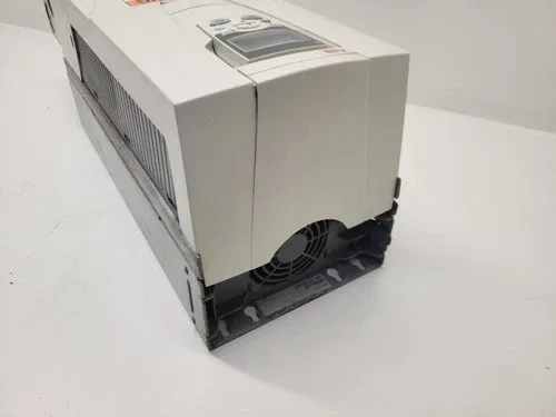 ABB 20HP 15kW AC DRIVE ACS550-U1-022A-6 4
