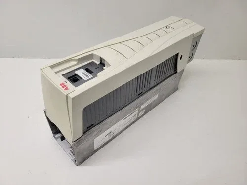 ABB 3PH 2HP 1.5kW AC DRIVE ACS550-U1-02A7-6 2