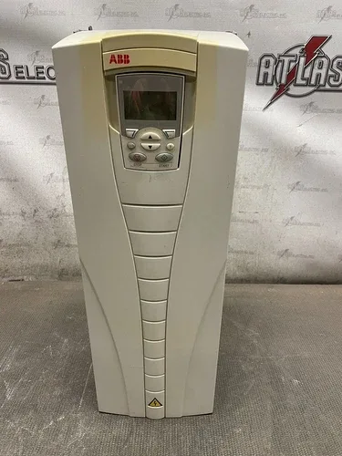 ABB VFD CAT ACS550-U1-044A-4 N-1 Enclosure 30HP @ 480 Volt Bad HIM / Not 4
