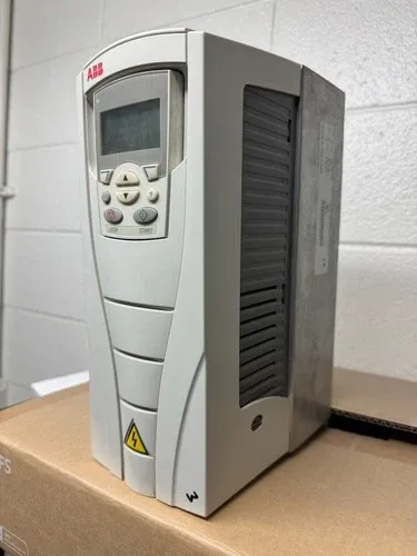 ABB ACS550-U1-06A9-4+K451