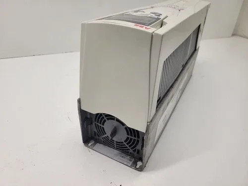 ABB 15HP 11kW AC DRIVE ACS550-U1-017A-6+L512 4
