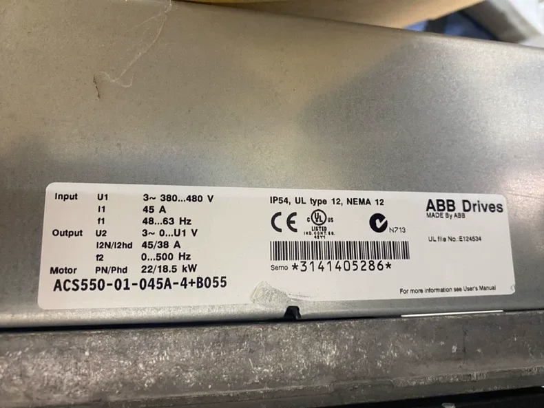 ABB ACS550-01-045A-4+B055 Frequency converter 3