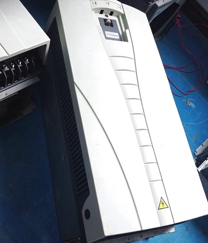 ABB inverter ACS550-01-096A-4 37KW 2