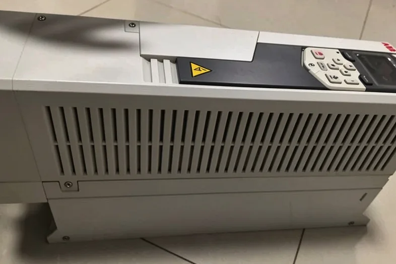 ABB frequency converter ACS580-018A-4 3