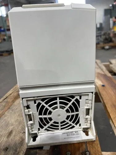 ABB 3 HP AC DRIVE 3 480V ACS580-0P-04A8-4+F225+K490 with 125A CIRCUIT BREAKER 4