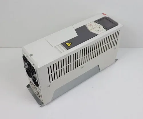 ABB ACS580-01-025A-4 Variable Frequency Drive +Keypad ACS-AP-S &