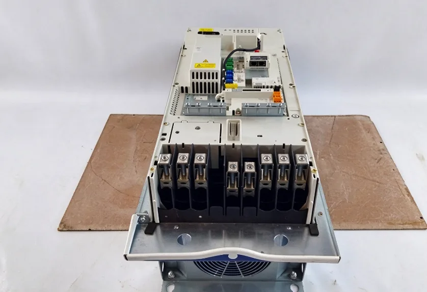 ABB ACS580-01-273A-2 AC General Purpose Wall-Mounted Drive with DC Axial Fan