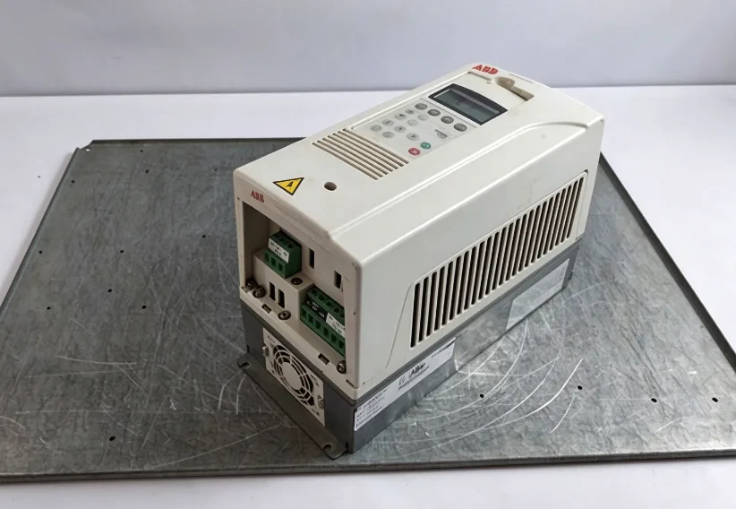 ABB ACS800-01-0006-5 Frequency Converter AC Drive CDP 312R 64378660G IP21