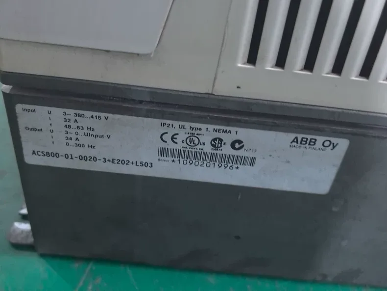 ABB ACS800-01-0020-3+E202 3