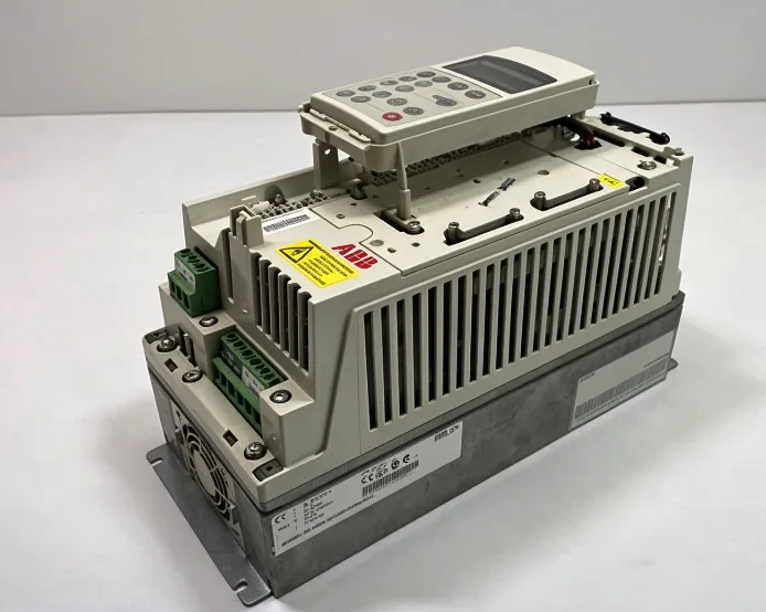 ABB Frequency Converter ACS800-04-0009-3+E200+J400+R701