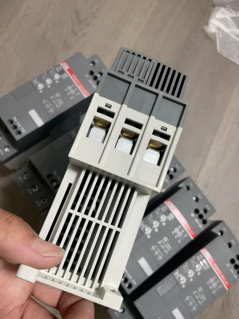 ABB PSR37-600-81 3