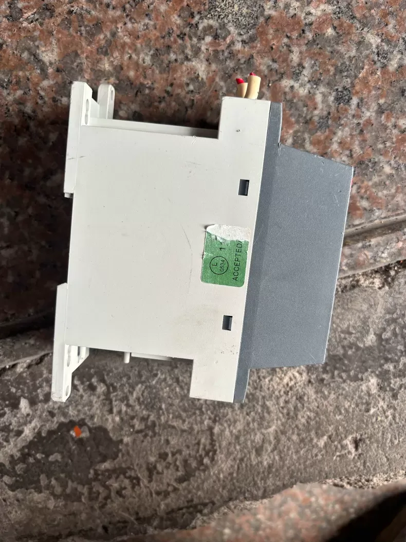 ABB PSR6-600-81 Soft Starter 4