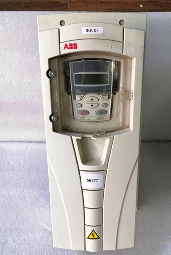ABB ACS550-01-05A4-4+B055 3P AC380V ~ 480V 2.2KW Inverter HMD0