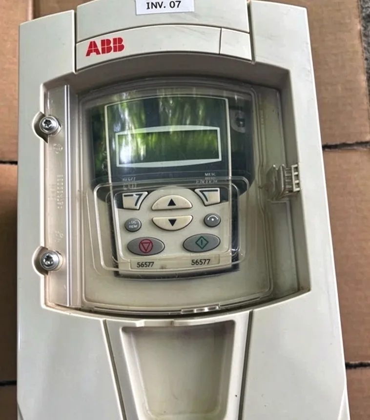 ABB ACS550-01-05A4-4+B055 3P AC380V ~ 480V 2.2KW Inverter HMD0 3