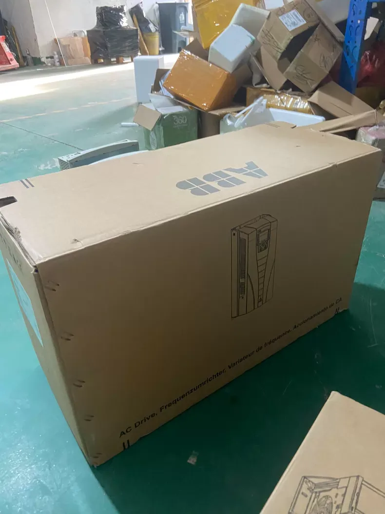 ABB ACS550-U1-031A-4 Frequency converter 2