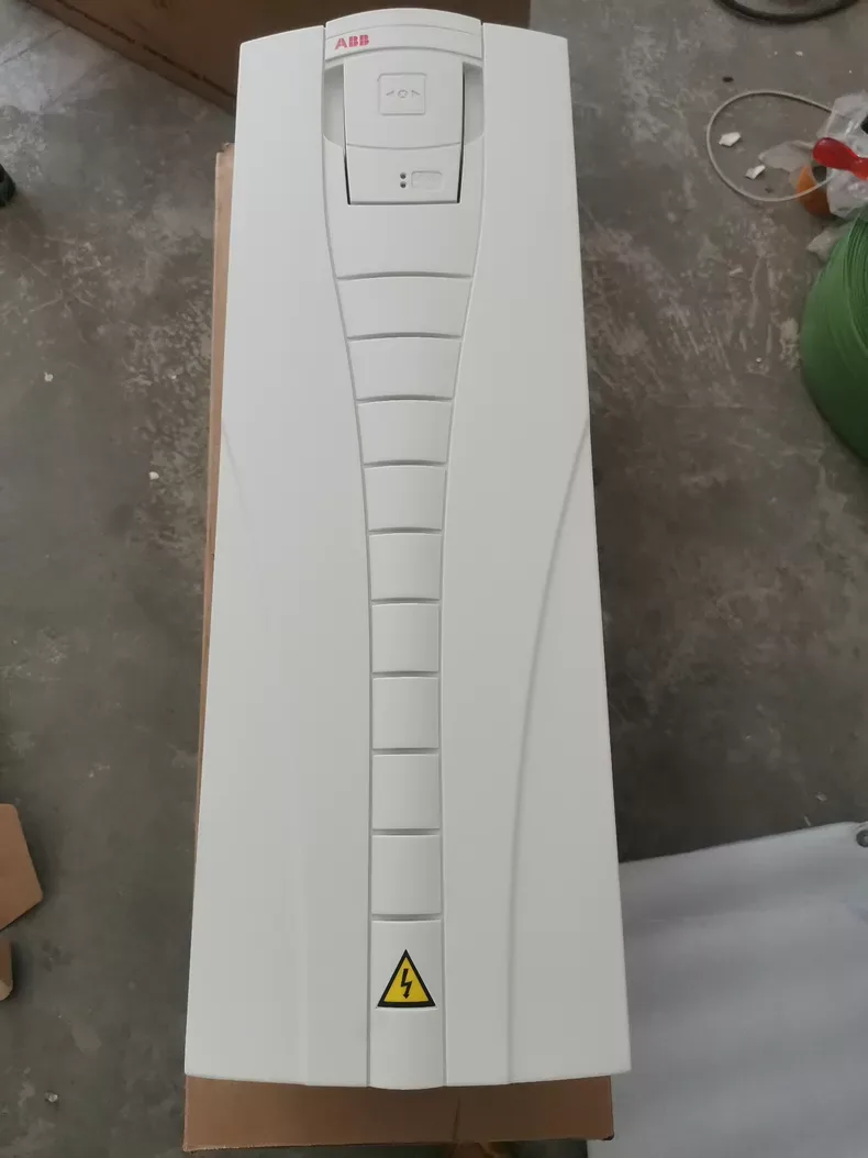 ABB ACS550-U1-097A-4 Frequency Converter * H