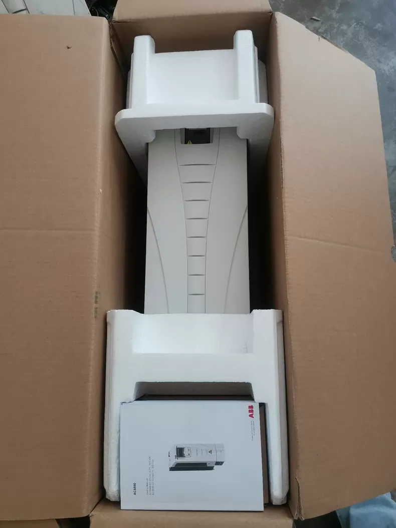 ABB ACS550-U1-097A-4 Frequency Converter * H 2