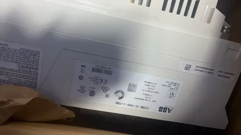 ABB ACS580-01-04A8-4+P940 Frequency converter 2
