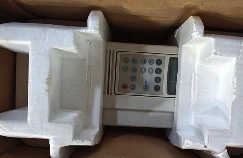 ABB ACS800-01-0009-3+P901+K454 3130800084 Inverter 3