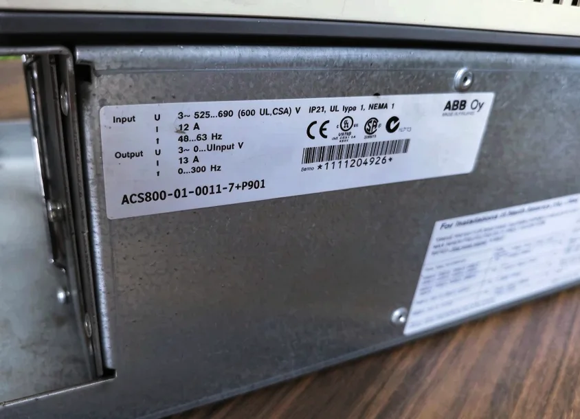 ABB ACS800-01-0011-7+P901 Frequency Converter ACS8000100117P901 2