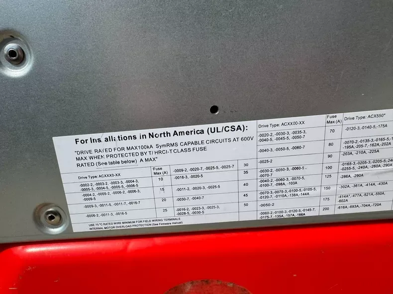 ABB ACS800-01-0040-3+D150+P901 37KW 4
