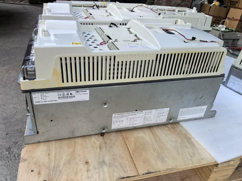 ABB 45KW 380V ACS800-01-0050-3+D150+P901 3